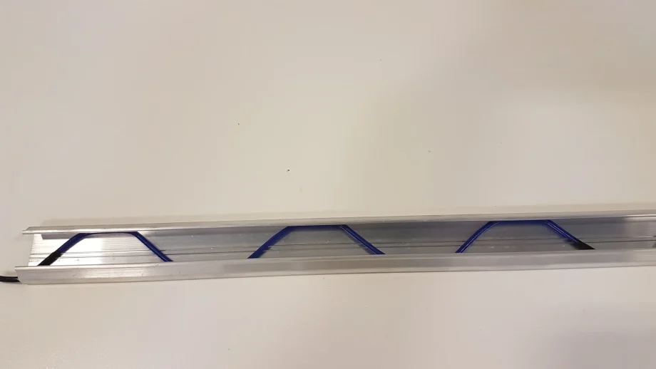 Système-de-fixation-Wirelock-de marque Abris-Harnois
